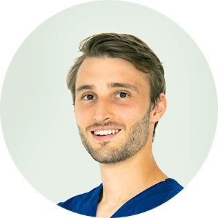 Dr COURTADE Dr COURTADE